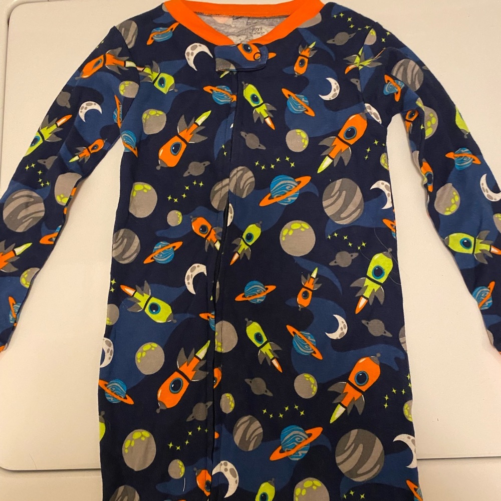 Set of 4 Carter’s baby boy footie pajamas 3T